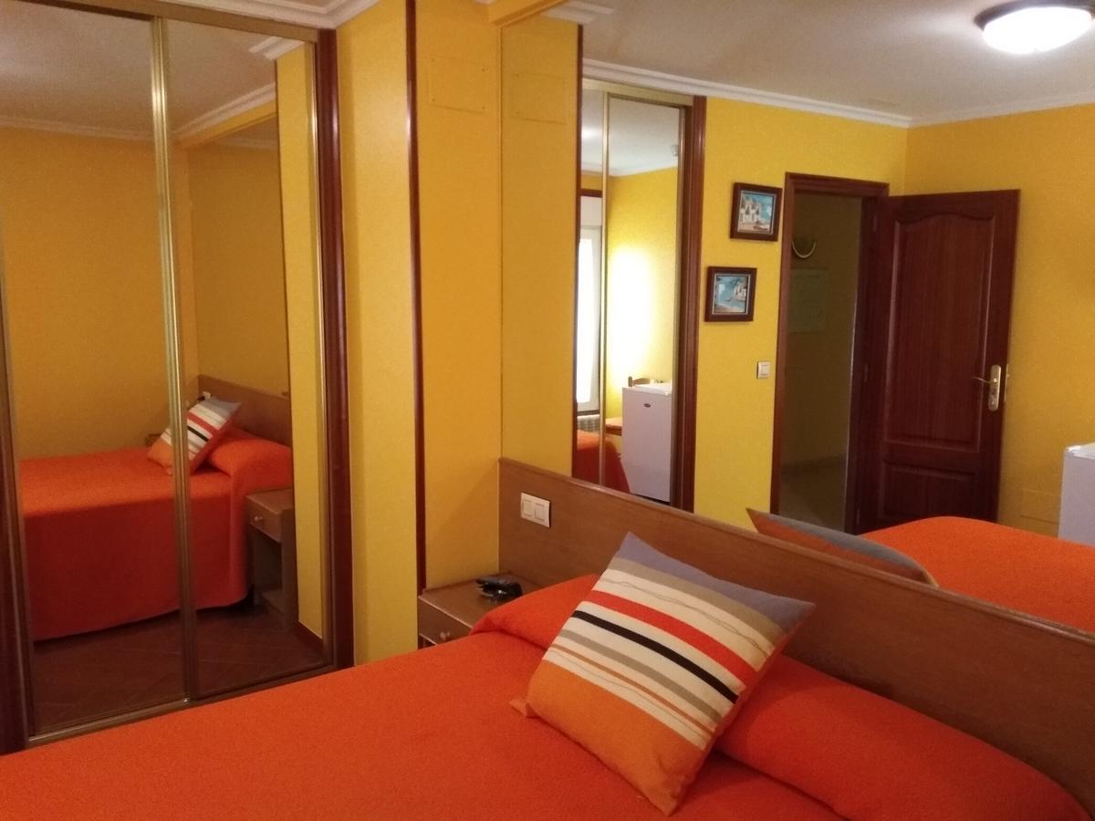 Hostal Residencia Bahia Laxe Exteriör bild