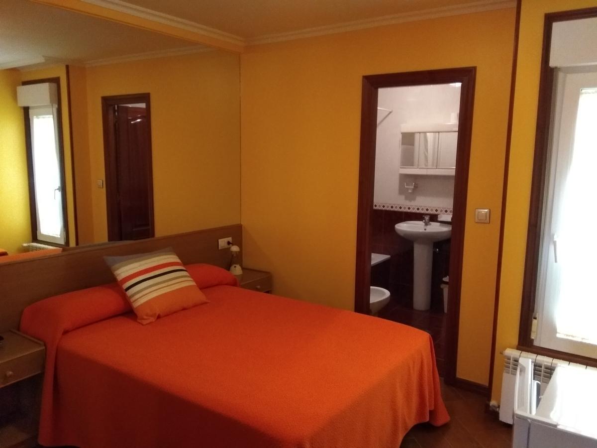 Hostal Residencia Bahia Laxe Exteriör bild